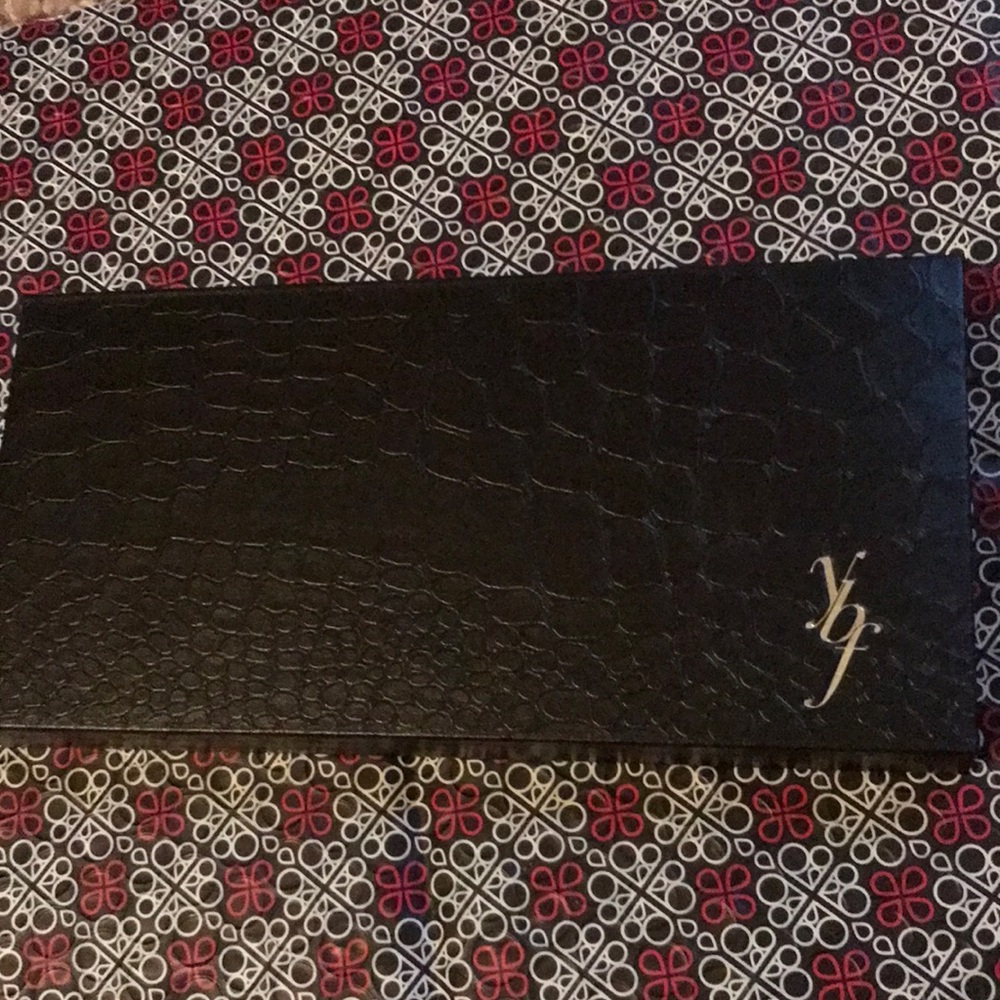 Ybf Eyeshadow palette NWOT